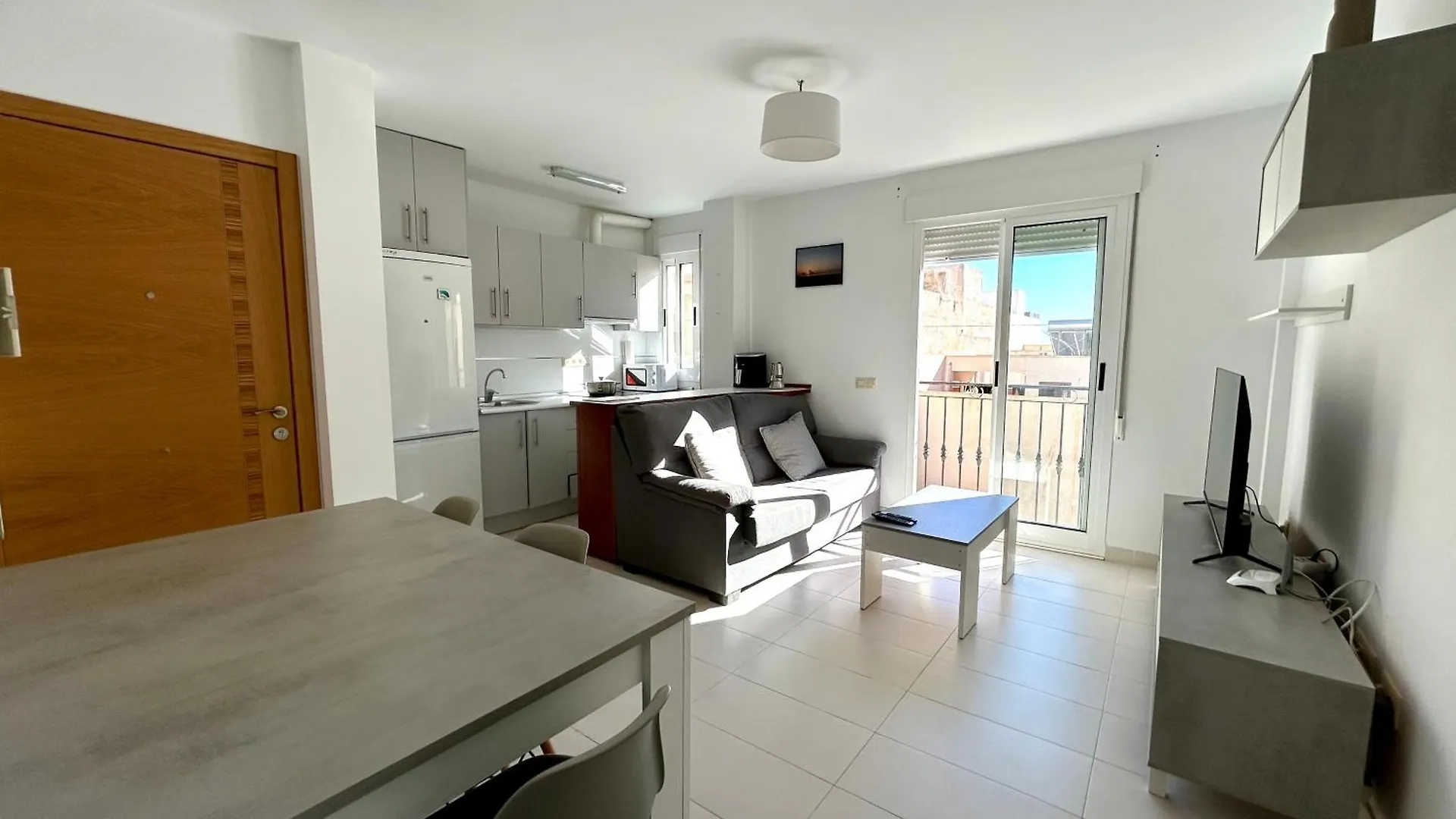 קרבונראס Apartamentomagy 0*,